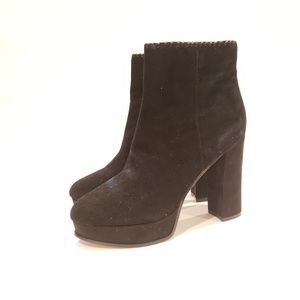 Marc Fisher platform boots size 7.5